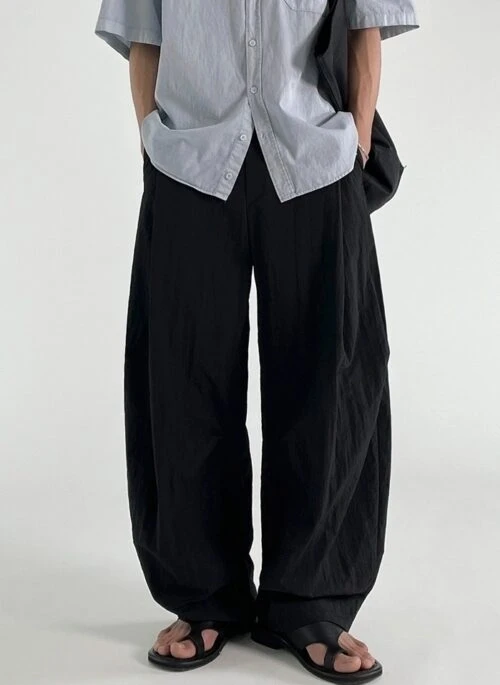Black Leather Flare Pants | Moonbyul - Mamamoo - Fashion Chingu