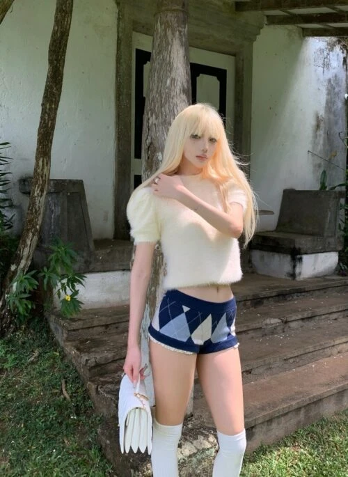 Blue Argyle Knitted Shorts | Hinata – XG