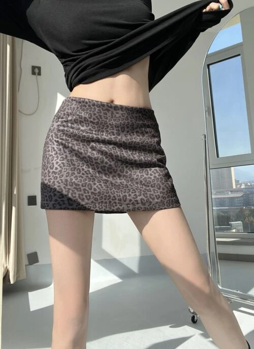 Brown Leopard Print Mini Skirt | Sana – TWICE