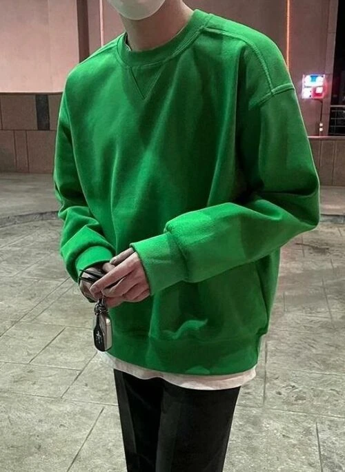 Classic Loose Fit Pullover Sweatshirt