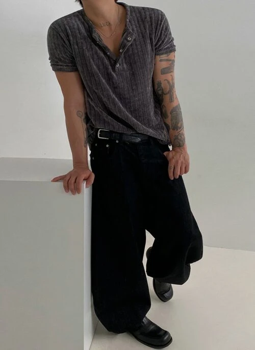 Designer Style Slim Fit Short Sleeve Tee