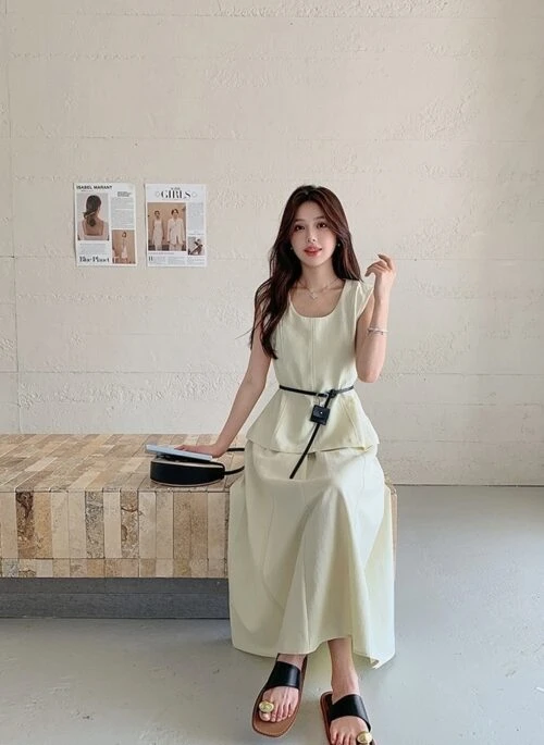 Elegant French Style Sleeveless Skirt Set