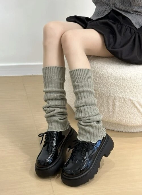 Grey Knitted Leg Warmers | Irene – Red Velvet