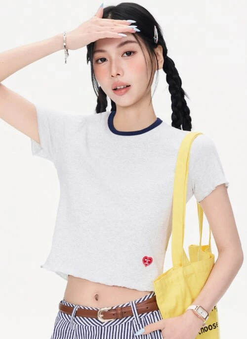 Greyish White Lettuce Edge Cropped T-Shirt | Chaeyoung - Twice