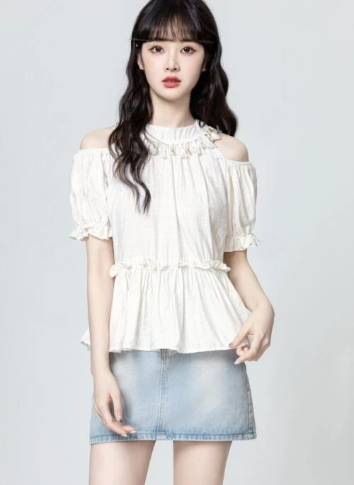Offshoulder Ruffle Short Sleeve Blouse