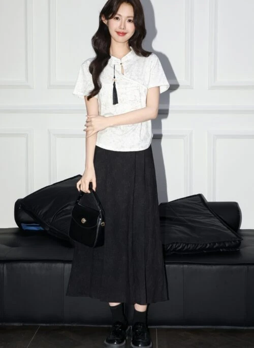 Pan Collar Short Sleeve Modern Tee