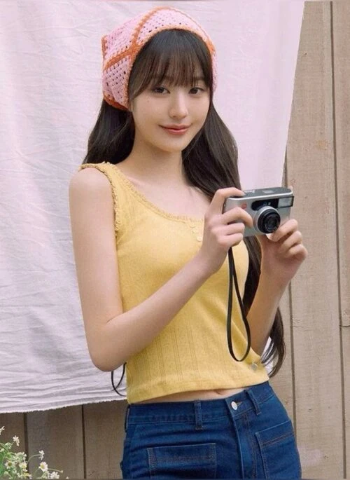 Pink Crocheted Tie Head Scarf | Wonyoung - IVE