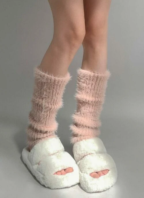 Pink Mohair Knitted Leg Warmer | Somi