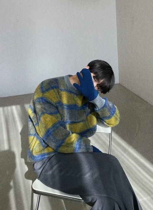 Plaid Loose Fit Pullover Sweatshirt