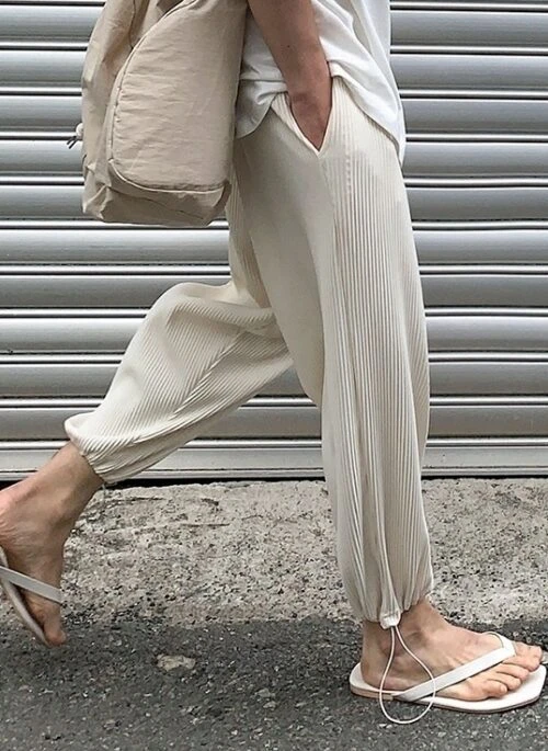 Pleated Ice Silk Relaxed Fit Jogger Pants
