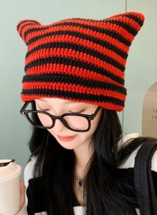 Red And Black Cat Ears Knitted Hat | Chisa – XG
