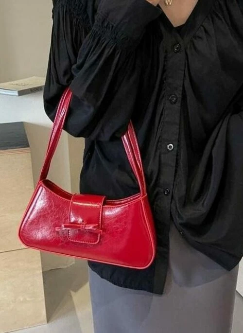 Red Bow Accent Mini Shoulder Bag | Hinata – XG