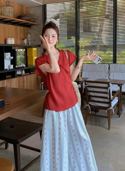 Red V Neck Printed Top And Wide Leg Pants Set