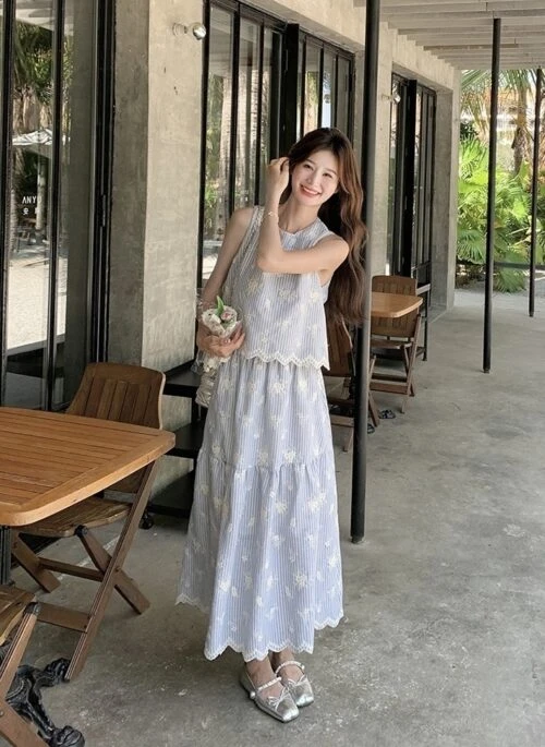Stylish Lace Patchwork Tank Dress Set
