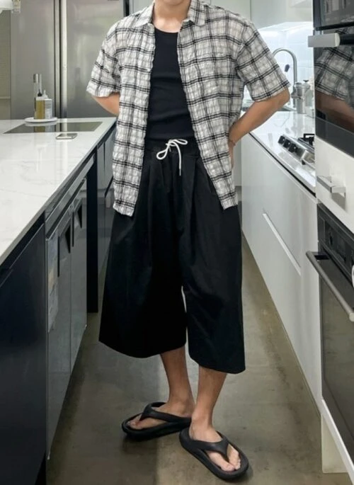 Stylish Loose Fit Casual Shorts