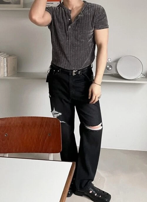 Textured Short Sleeve Commuter Tee