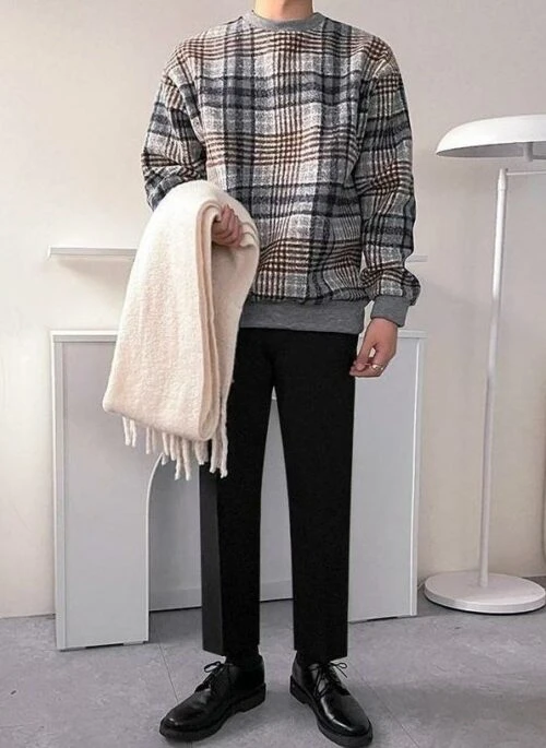 Vintage Plaid Crewneck Sweatshirt