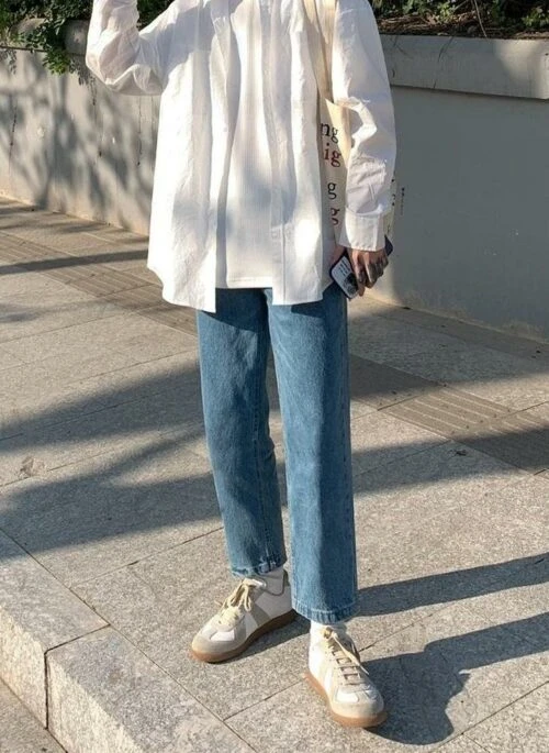 Vintage Relaxed Straight Jeans