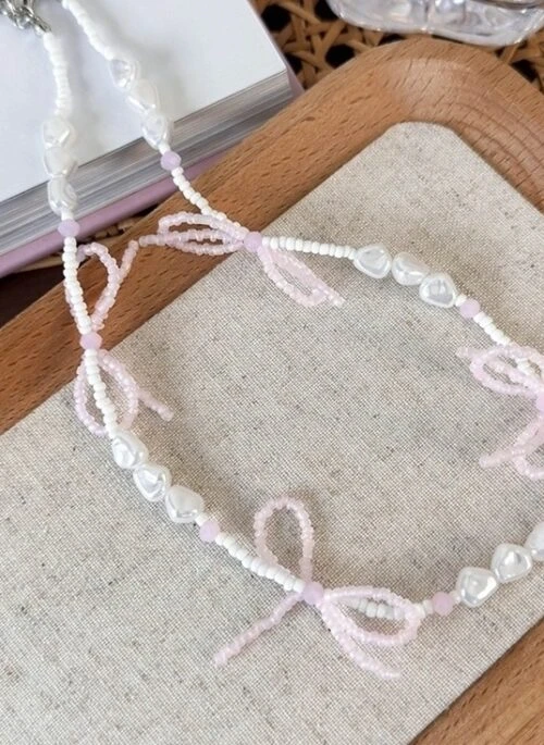 White And Pink Beaded Bow Necklace | Juria – XG