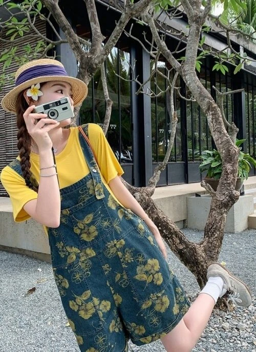 Yellow Print College Style Suspender Pants Set