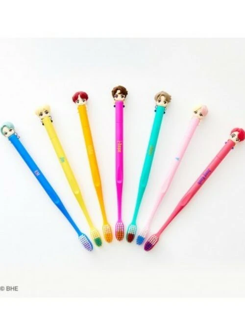 BTS Character Merch – Figure Toothbrush Set
