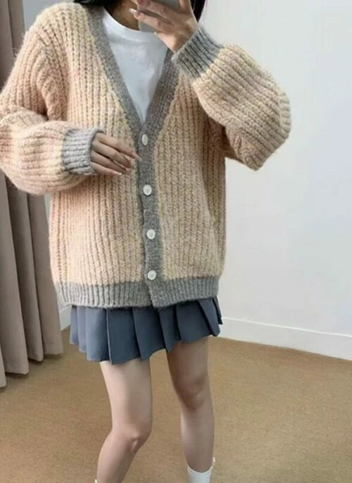 Beige Knitted Cozy Cardigan WIth Grey Lining | Natty – Kiss Of Life