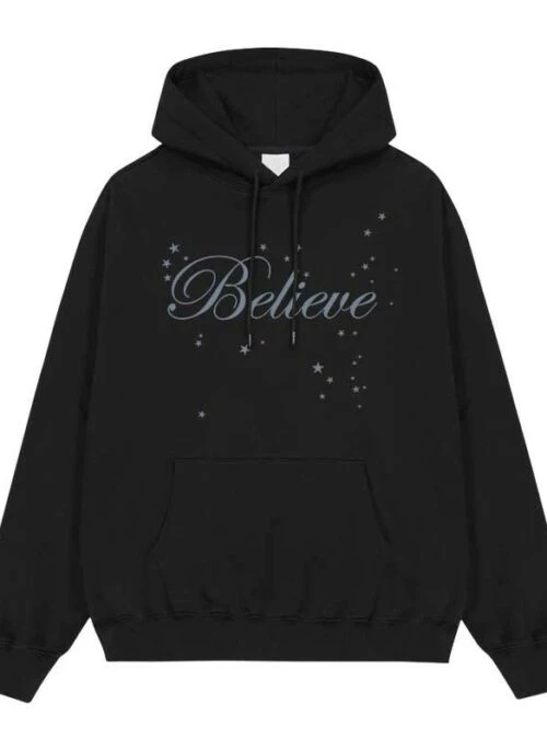 Black “Believe” Printed Hoodie | Moka – ILLIT