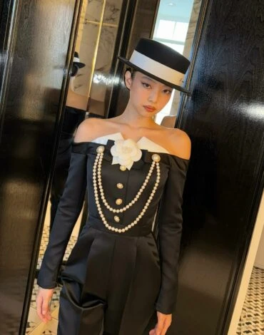 Modern Mademoiselle Look – Jennie