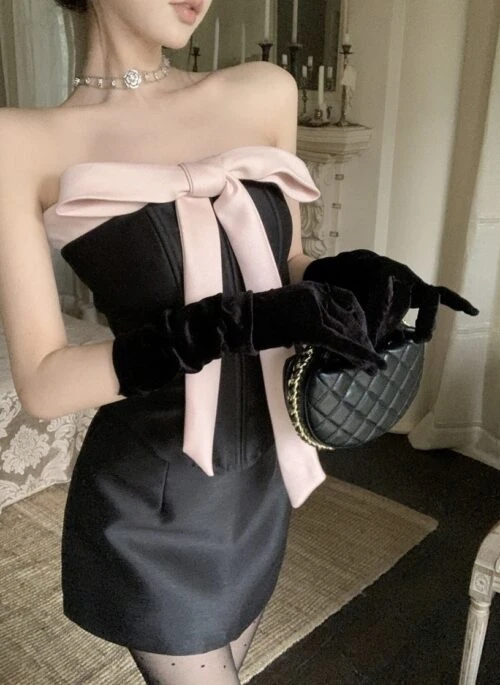 Black Strapless Bow-Detail Top | Natty – Kiss Of Life