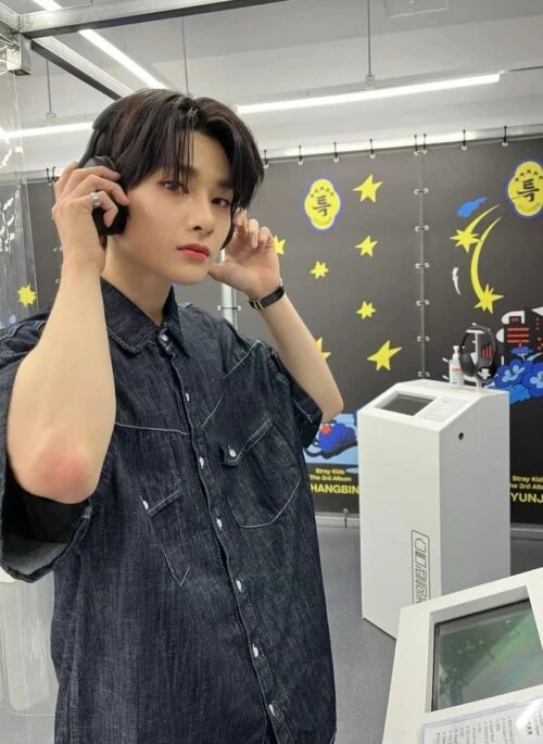 Blue Soft Denim Button-Up Shirt | Jeongin – Stray Kids