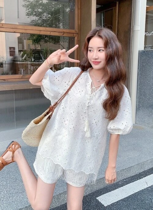 Chic Lace Tassel Tie Short Sleeve Outfit