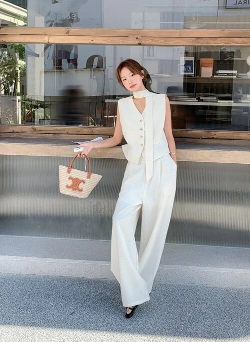 Elegant Cream Vest And Wide Leg Pants Set