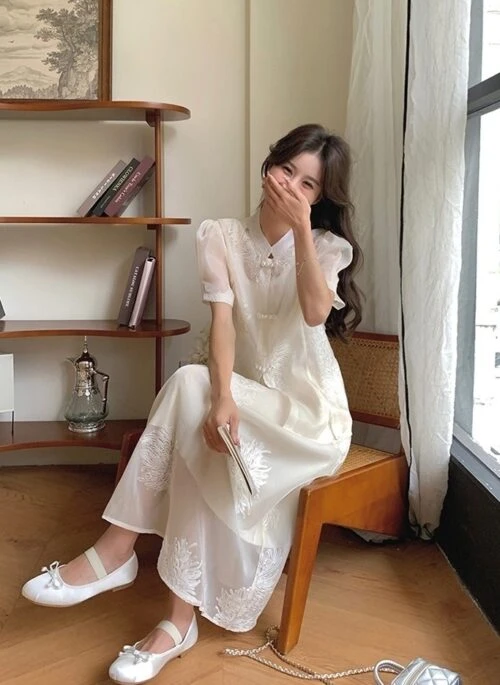 Elegant Embroidered Top And Skirt Set