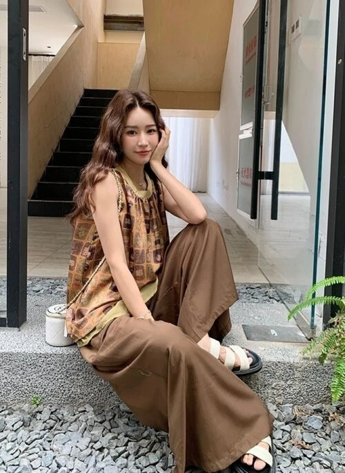 Elegant Floral Print Sleeveless Top Wide Leg Pants Set