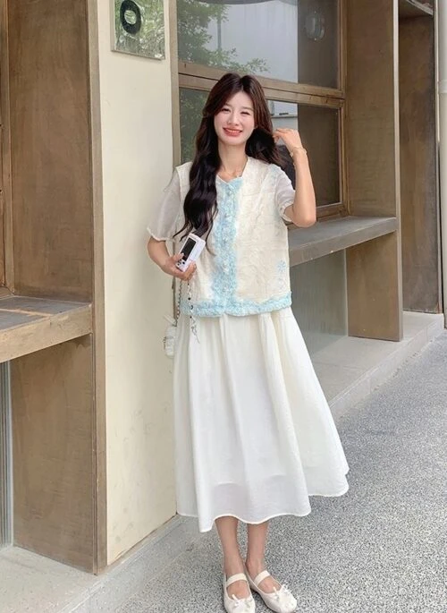 Elegant Jacquard Embroidered Vest Dress Set