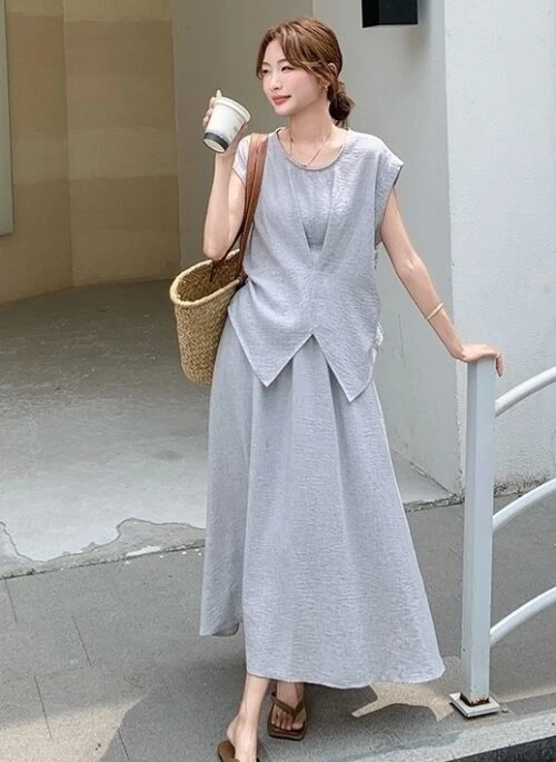 Elegant Summer Vest And Skirt Set