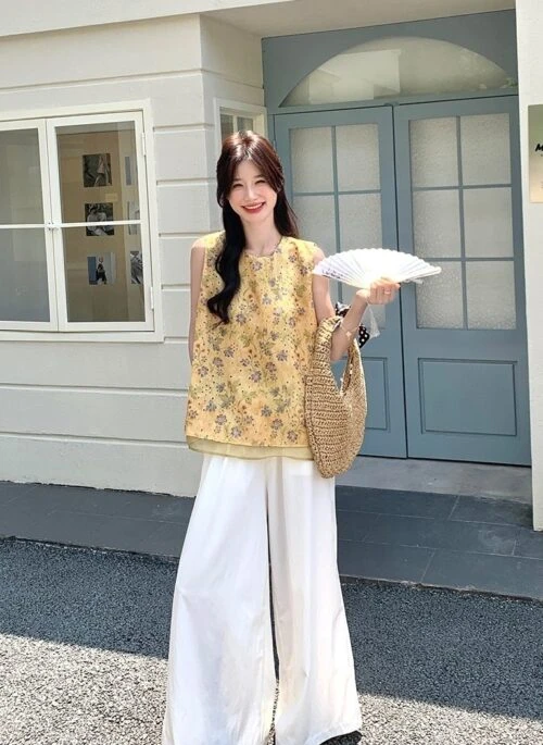Embroidered Sleeveless Vest Wide Leg Pants Set