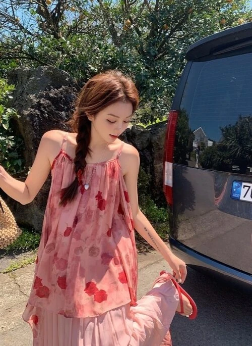 French Style Irregular Print Pleated Vacation Dress