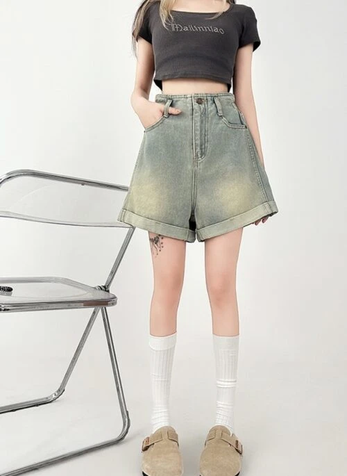High Waist Loose Denim Rolled Hem Shorts