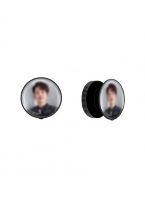KIM SOO CHAN  Merch – Mirror Grip Tok