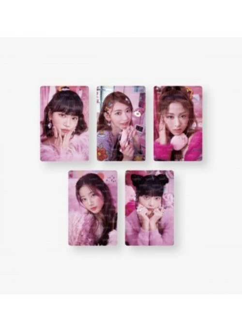 LE SSERAFIM “FEARLESS” Photocard