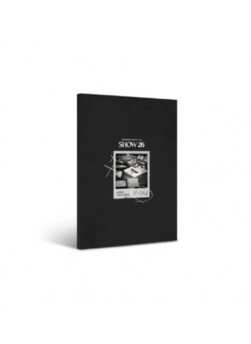 LEE JIN HYUK “SHOW26” Merch – Behind Photobook