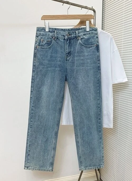 Light Blue Loose Denim Pants