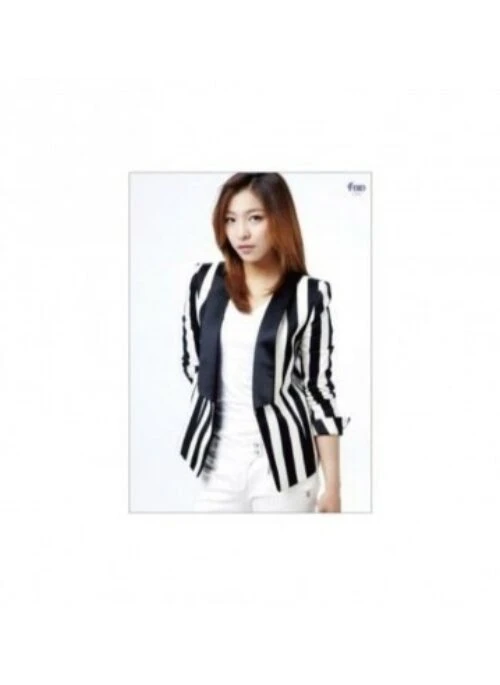 Luna SMTW Merch – Bromide
