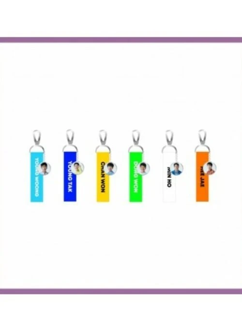 Mr Trot Merch – New Strap Keyring