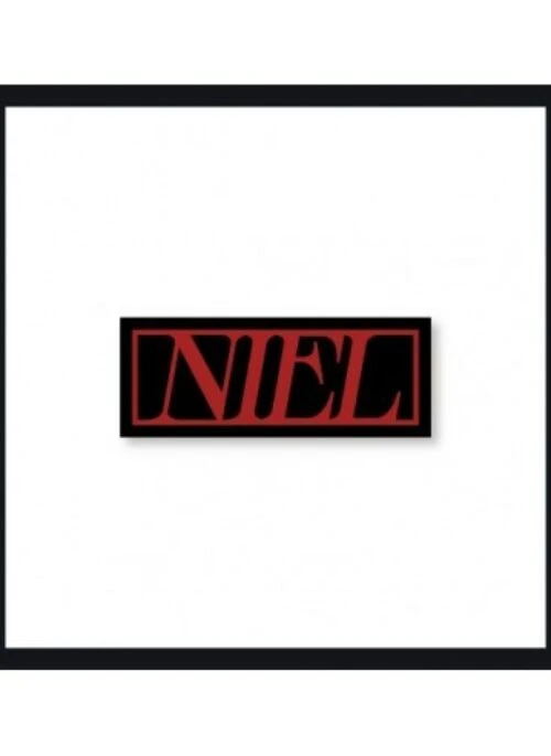 NIEL “Blend” Merch – Badge