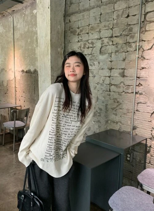 Off-White Handwritten Letter Long Sleeves Knit T-Shirt | Minju – ILLIT