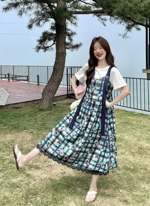 Plaid Suspender Dress And T Shirt Set