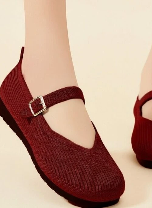 Red Knitted-Style Mary Jane Flats | Jennie – BlackPink