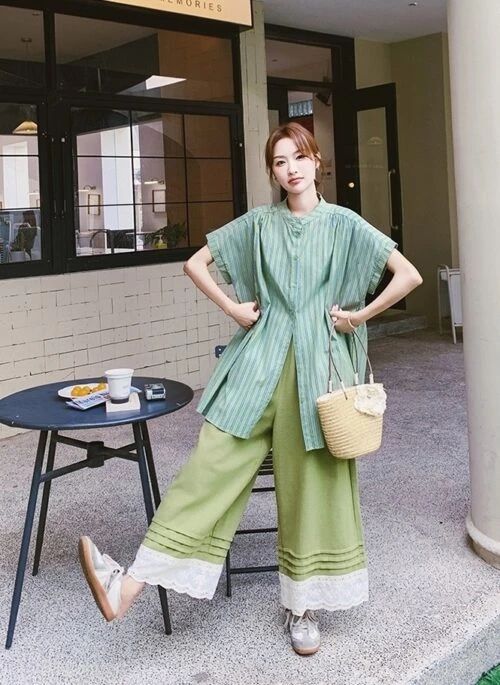 Striped Lace Patchwork Shirt And Wide Leg Pants Set